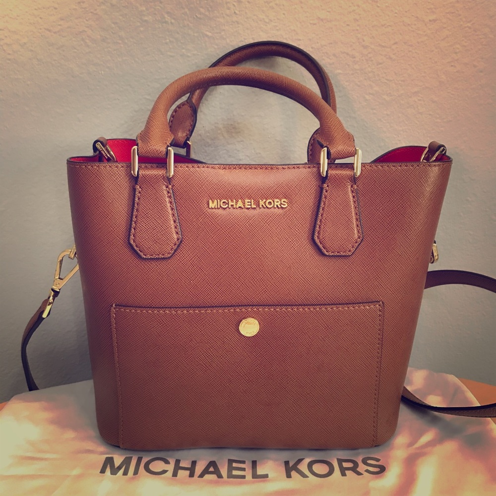 Michael Kors purse bag